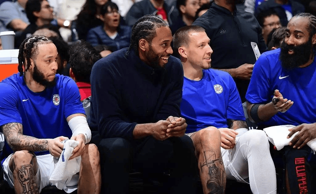 意甲前瞻：克雷莫纳盼主场止颓，罗马前场仍有伤病隐患（意甲前瞻：克雷莫纳力争主场止颓，罗马锋线伤情仍存隐忧）