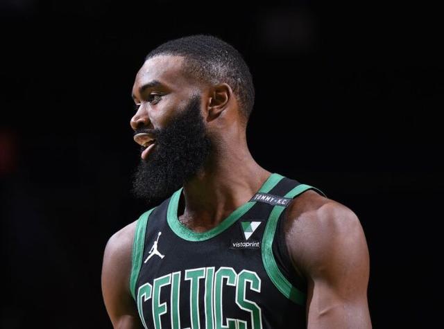 马洛卡迎战埃尔切：历史交锋与未来展望（马洛卡对阵埃尔切：往绩回顾与前景分析）